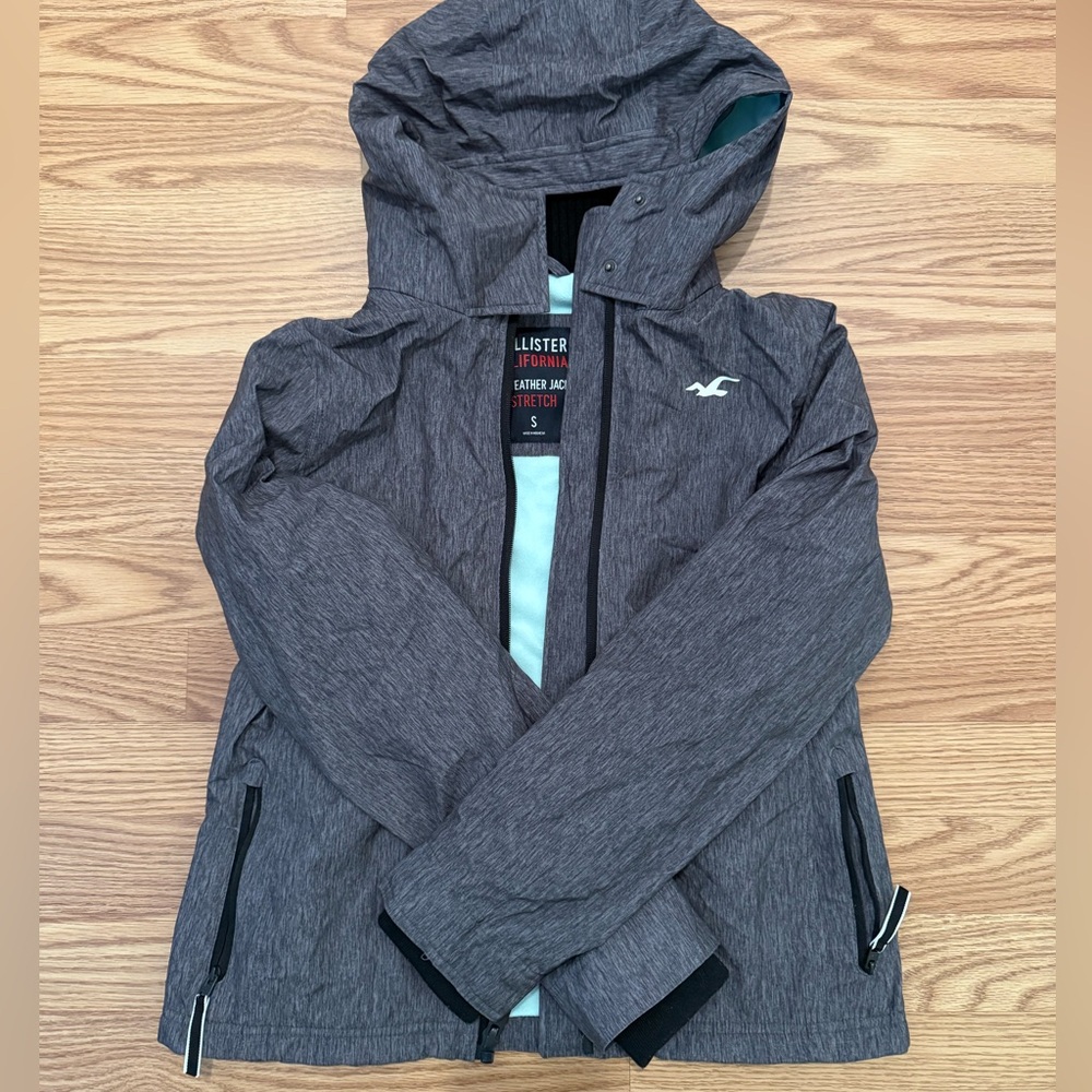 Hollister Size Small All Weather Jacket